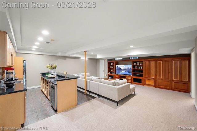 2010 Northlawn Boulevard, Birmingham, MI 48009