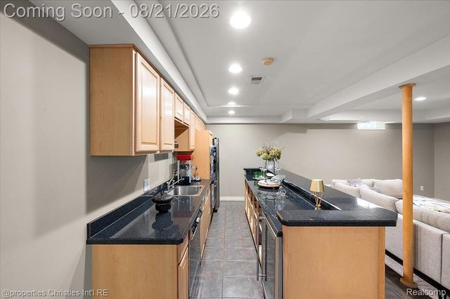 2010 Northlawn Boulevard, Birmingham, MI 48009