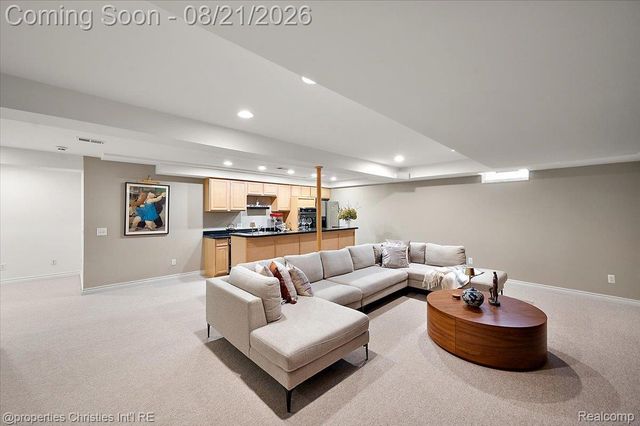2010 Northlawn Boulevard, Birmingham, MI 48009
