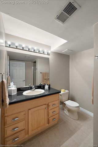 2010 Northlawn Boulevard, Birmingham, MI 48009