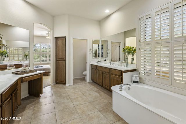 5677 E HEDGEHOG Place, Scottsdale, AZ 85266