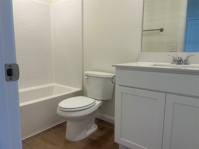 2033 Brush Creek Way, Newcastle, OK 73065