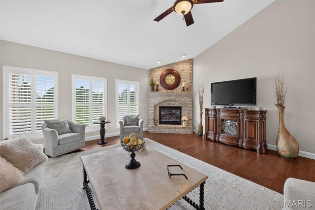 1693 Lancaster Drive, O'fallon, IL 62269