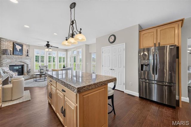 1693 Lancaster Drive, O'fallon, IL 62269