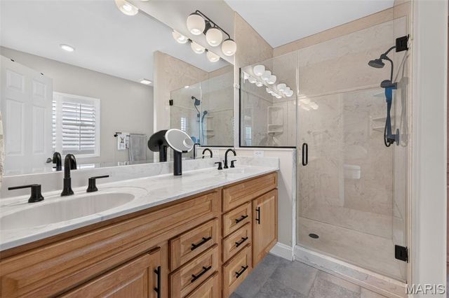 1693 Lancaster Drive, O'fallon, IL 62269