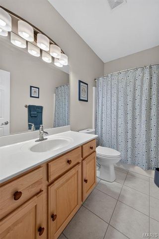 1693 Lancaster Drive, O'fallon, IL 62269