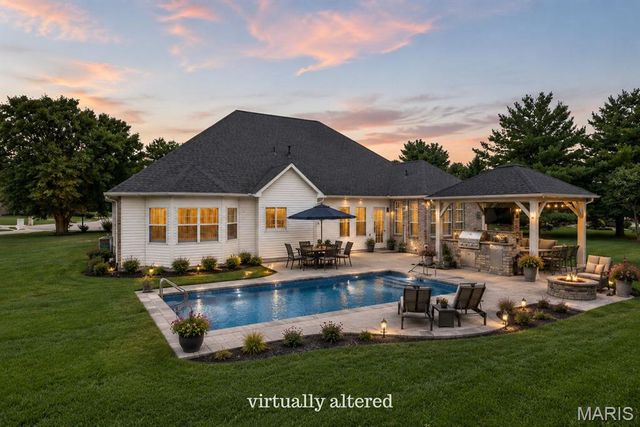 1693 Lancaster Drive, O'fallon, IL 62269