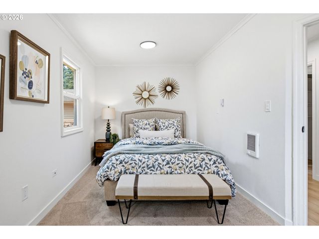 2372 Se 141ST Ave, Portland, OR 97233