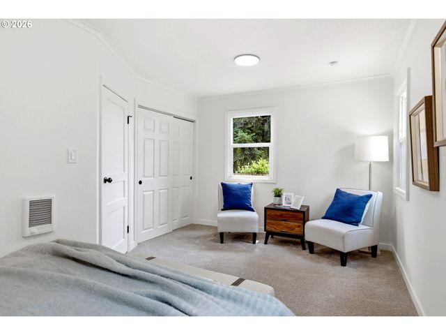 2372 Se 141ST Ave, Portland, OR 97233