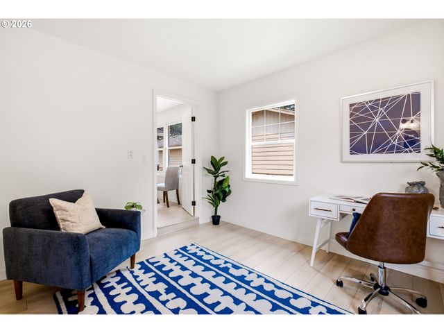 2372 Se 141ST Ave, Portland, OR 97233