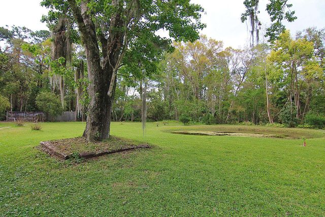 561 Tart Rd, St Augustine, FL 32084