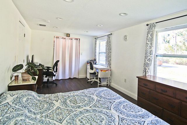 561 Tart Rd, St Augustine, FL 32084