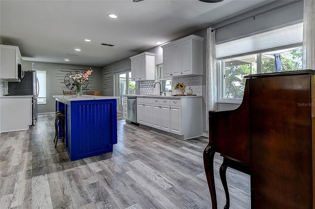 2481 MALCOLM DRIVE, Palm Harbor, FL 34684