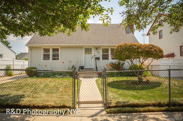 28 Harrison Avenue, Freeport, NY 11520