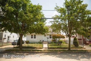 28 Harrison Avenue, Freeport, NY 11520