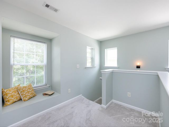 9033 Seamill Road, Charlotte, NC 28278