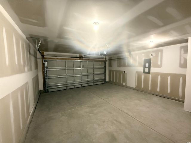 517 Cambria Dr, Longs, SC 29568