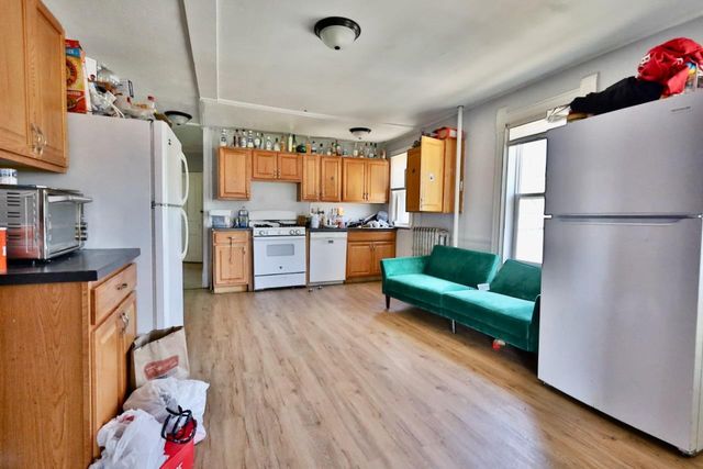 102 N Bassett - 502 W Mifflin Street, Madison, WI 53703