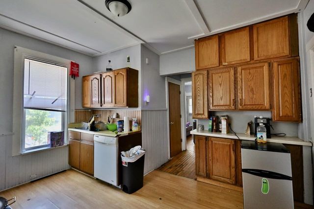 102 N Bassett - 502 W Mifflin Street, Madison, WI 53703