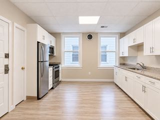 40 Jones Rd 4, Revere, MA 02150