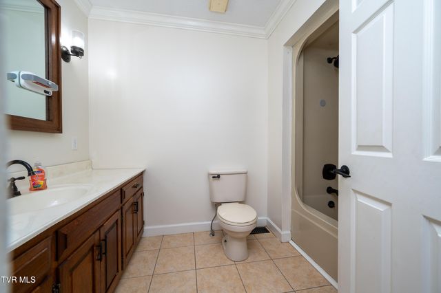 134 Nikki Circle, Church Hill, TN 37642