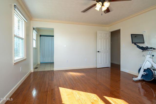 134 Nikki Circle, Church Hill, TN 37642