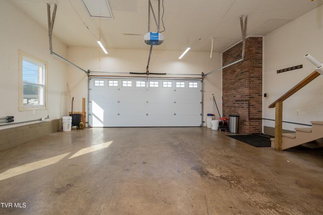 134 Nikki Circle, Church Hill, TN 37642