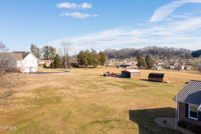 134 Nikki Circle, Church Hill, TN 37642