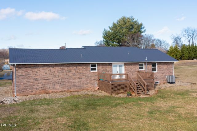 134 Nikki Circle, Church Hill, TN 37642