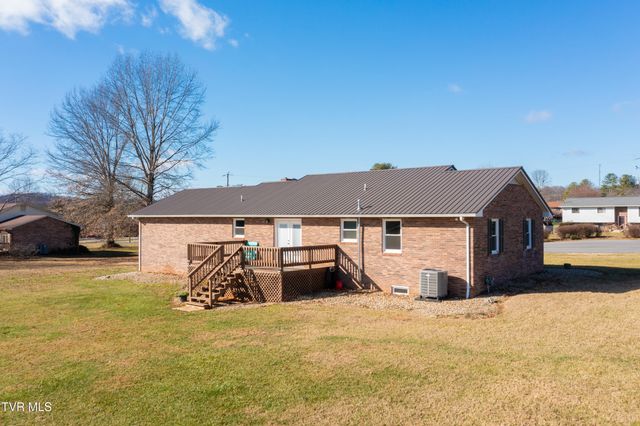 134 Nikki Circle, Church Hill, TN 37642