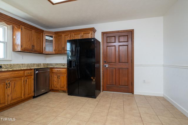 134 Nikki Circle, Church Hill, TN 37642