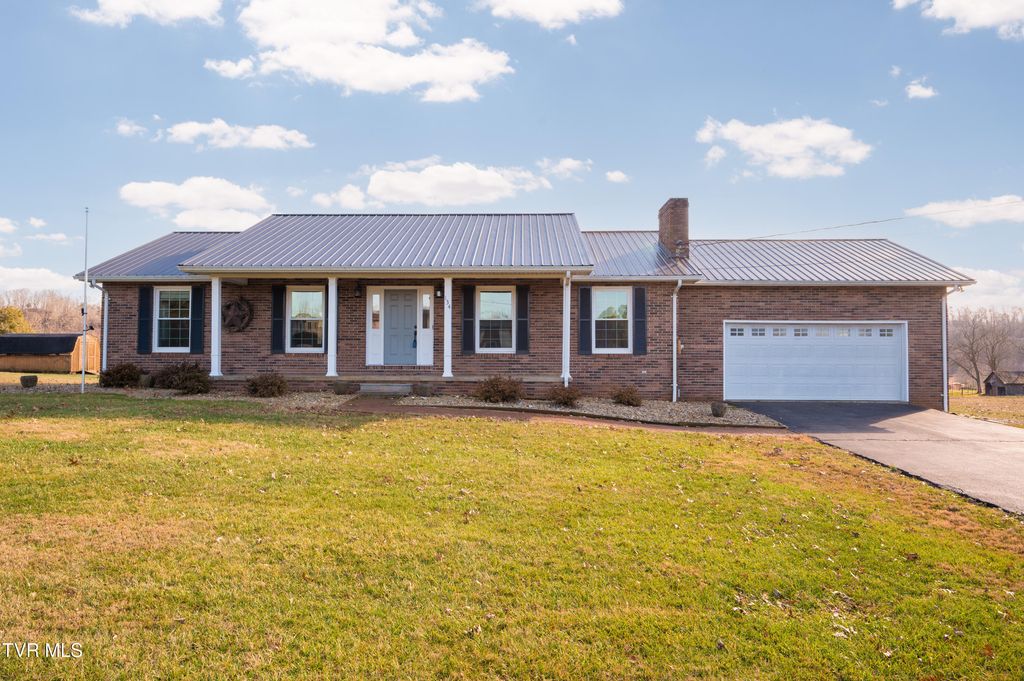 134 Nikki Circle, Church Hill, TN 37642