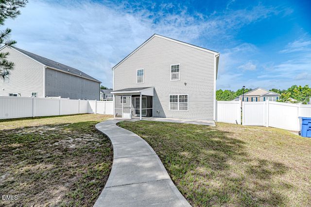 305 Battery Way, Bunnlevel, NC 28323