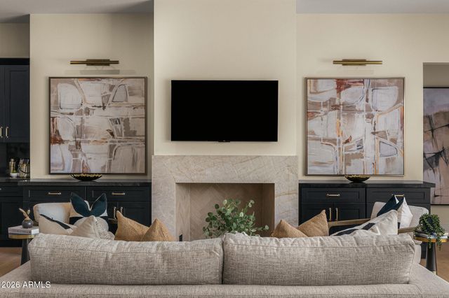 4314 E GLENROSA Avenue, Phoenix, AZ 85018