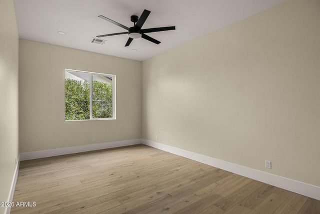 4314 E GLENROSA Avenue, Phoenix, AZ 85018