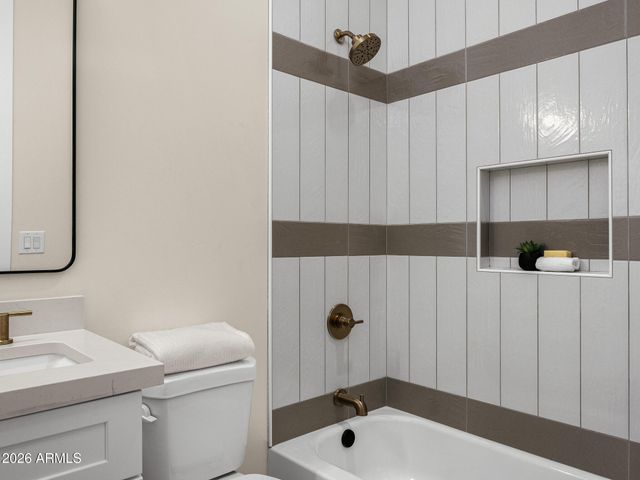 4314 E GLENROSA Avenue, Phoenix, AZ 85018