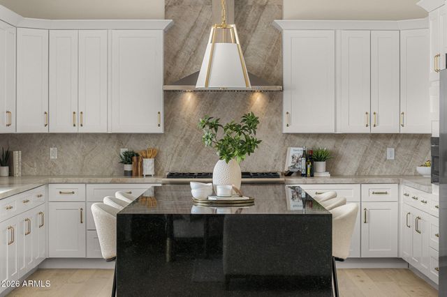 4314 E GLENROSA Avenue, Phoenix, AZ 85018