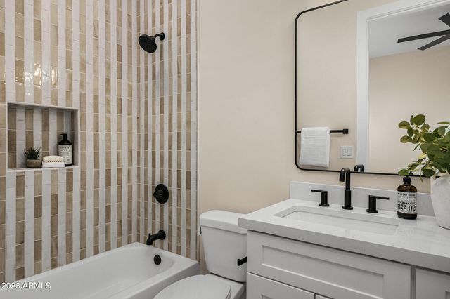 4314 E GLENROSA Avenue, Phoenix, AZ 85018