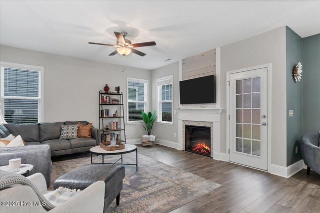 138 Warren Lake Road, Aberdeen, NC 28315