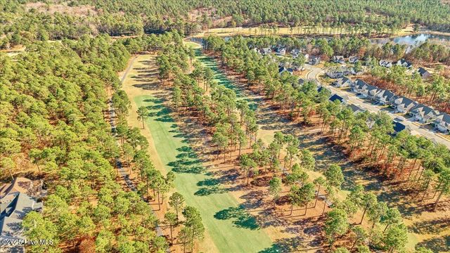 138 Warren Lake Road, Aberdeen, NC 28315