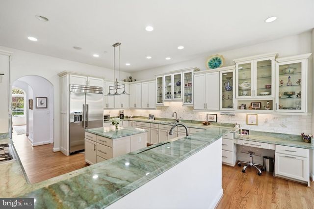 10708 LOCKLAND RD, Rockville, MD 20854