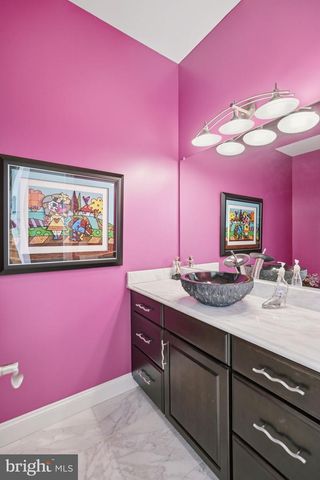 10708 LOCKLAND RD, Rockville, MD 20854