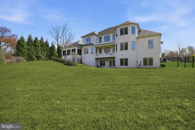 10708 LOCKLAND RD, Rockville, MD 20854