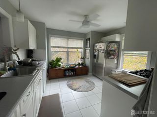 112 Central Avenue, Metuchen, NJ 08840