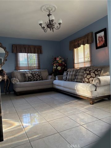10870 Sampson, Lynwood, CA 90262