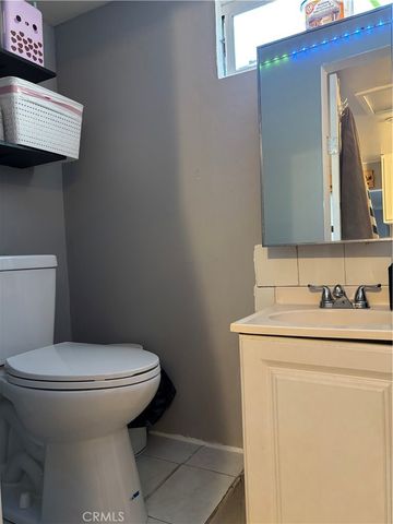 10870 Sampson, Lynwood, CA 90262