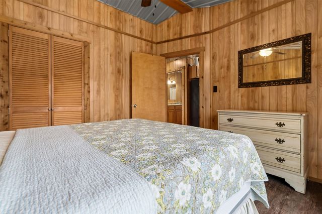 5519 County Road 327, Buffalo, TX 75831