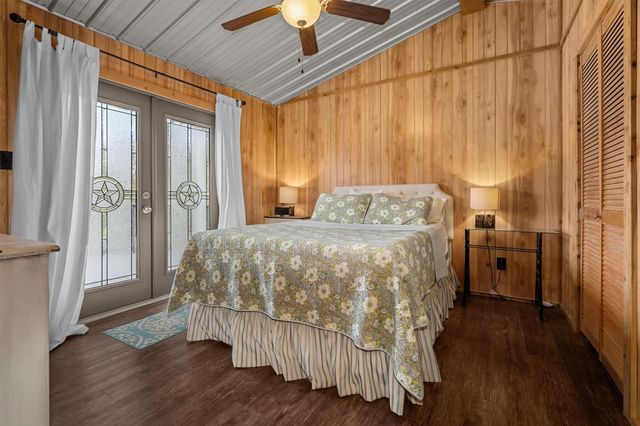 5519 County Road 327, Buffalo, TX 75831