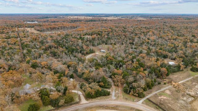 5519 County Road 327, Buffalo, TX 75831