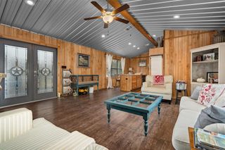 5519 County Road 327, Buffalo, TX 75831